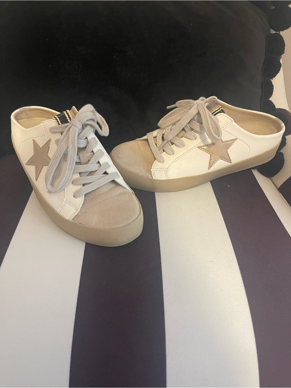 ShuShop Cream and Taupe Star Slip-On Sneaker